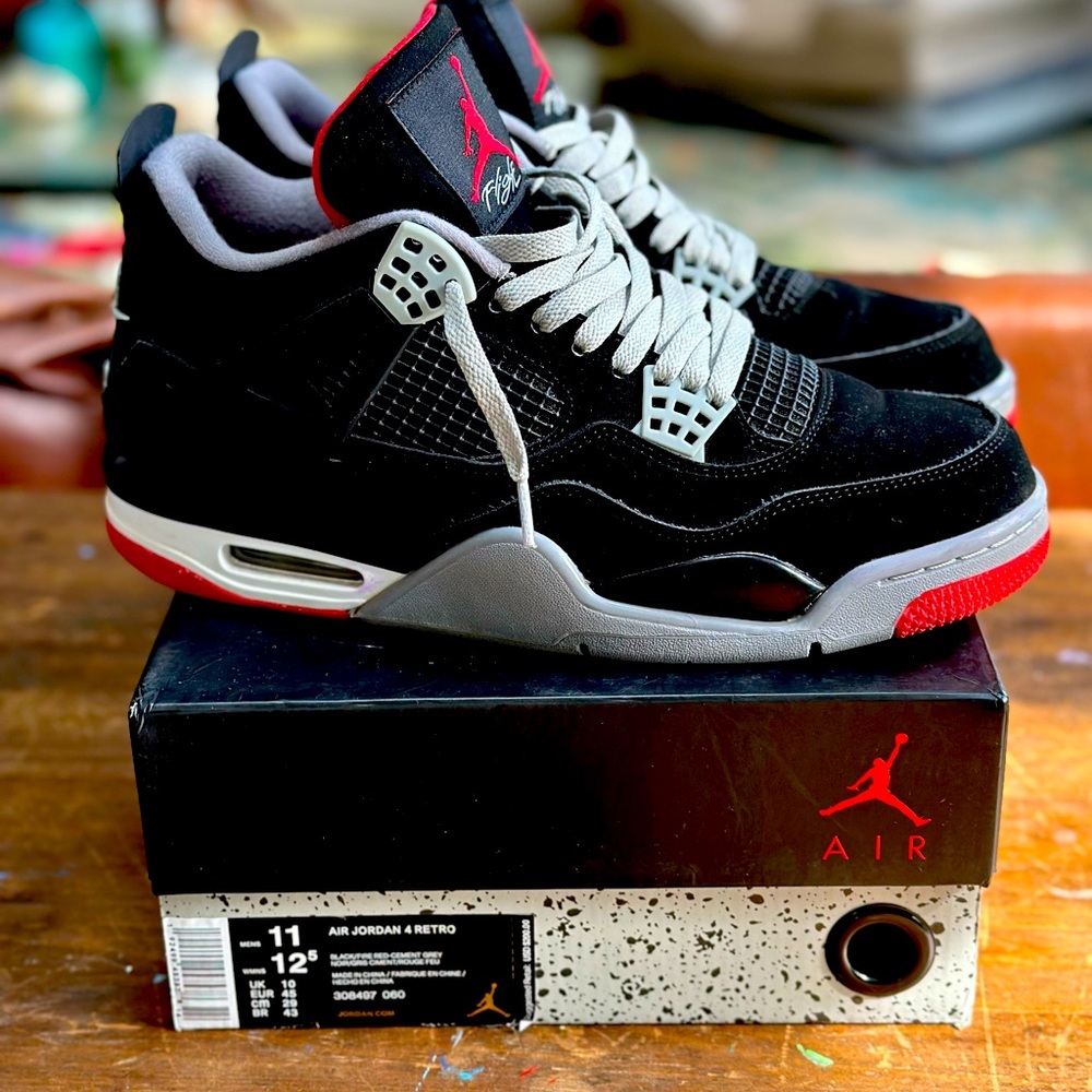 Jordan 4 bred black cement